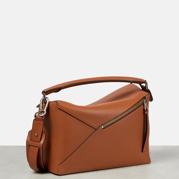 Loewe Medium Puzzle Bag - Picture 6 of 12